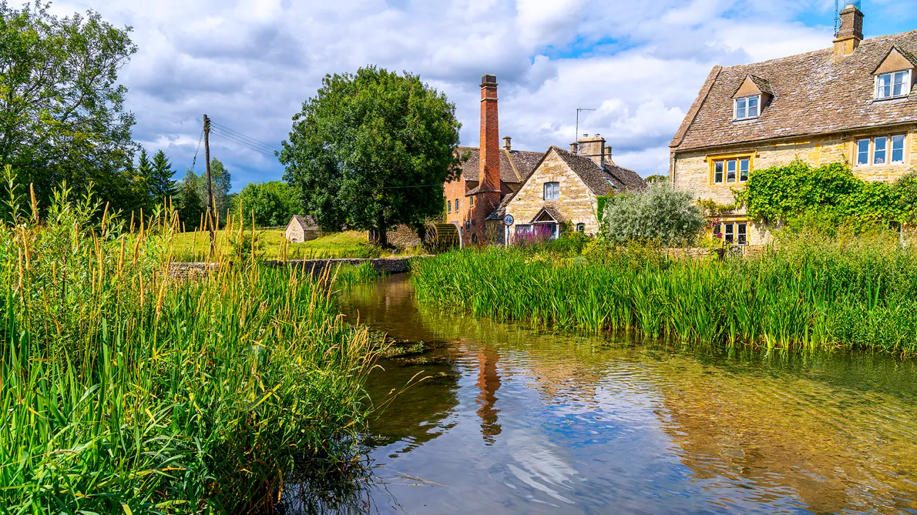 the Cotswolds countryside, service area of Goddard Construction